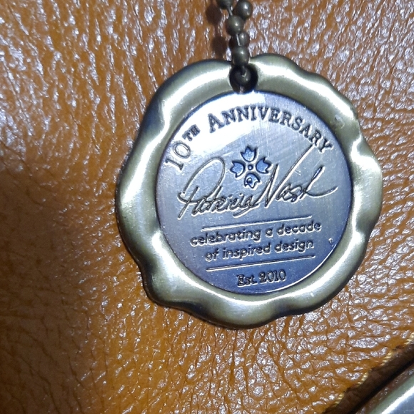 Patricia Nash Tan Leather Shoulder Bag Timeless Design - Picture 9 of 10